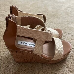 Steve Madden Elwyn Wedge Shoe